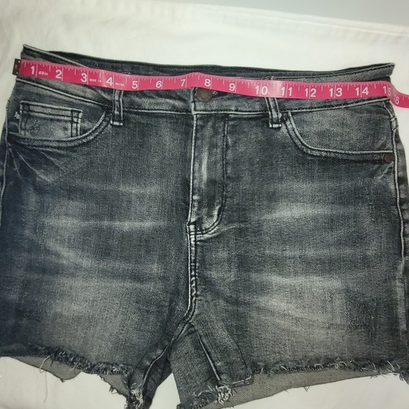 Judy Blue Denim Jean Shorts Cut Off Women's Medium‎ Black High Rise - Picture 8 of 10